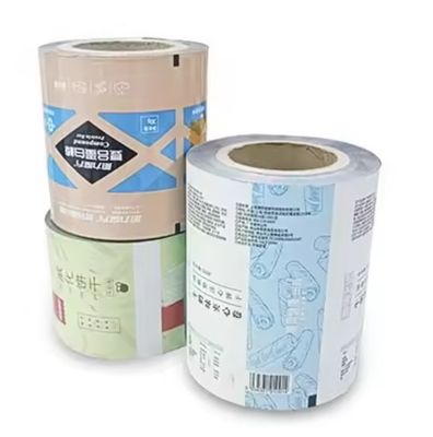 Rolos de filme de embalagem flexível de qualidade alimentar, impressos sob medida, resistentes à humidade, rolos de embalagem de plástico laminado