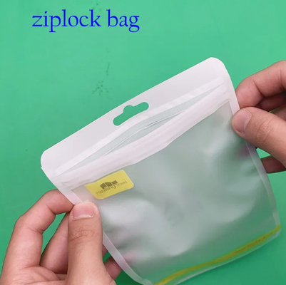 Logotipo personalizado Hi-Q Auto-selar fecho de plástico embalagem de varejo de plástico de três lados fecho laminado fecho de plástico bolsas
