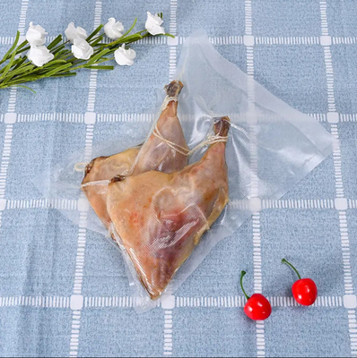 Bolso de embalagem a vácuo fechado de 3 lados preço de fábrica Bolso de retorte de nylon de qualidade alimentar para alimentos congelados com entalhe de lágrima